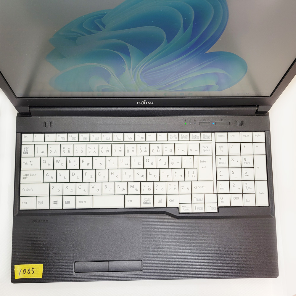 富士通 FMV LIFEBOOK A579/Bのキーボード