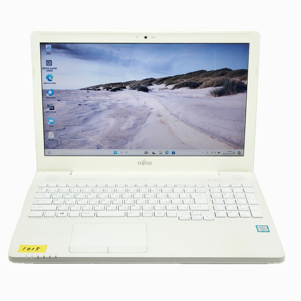 富士通 LIFEBOOK AH50/D2の正面