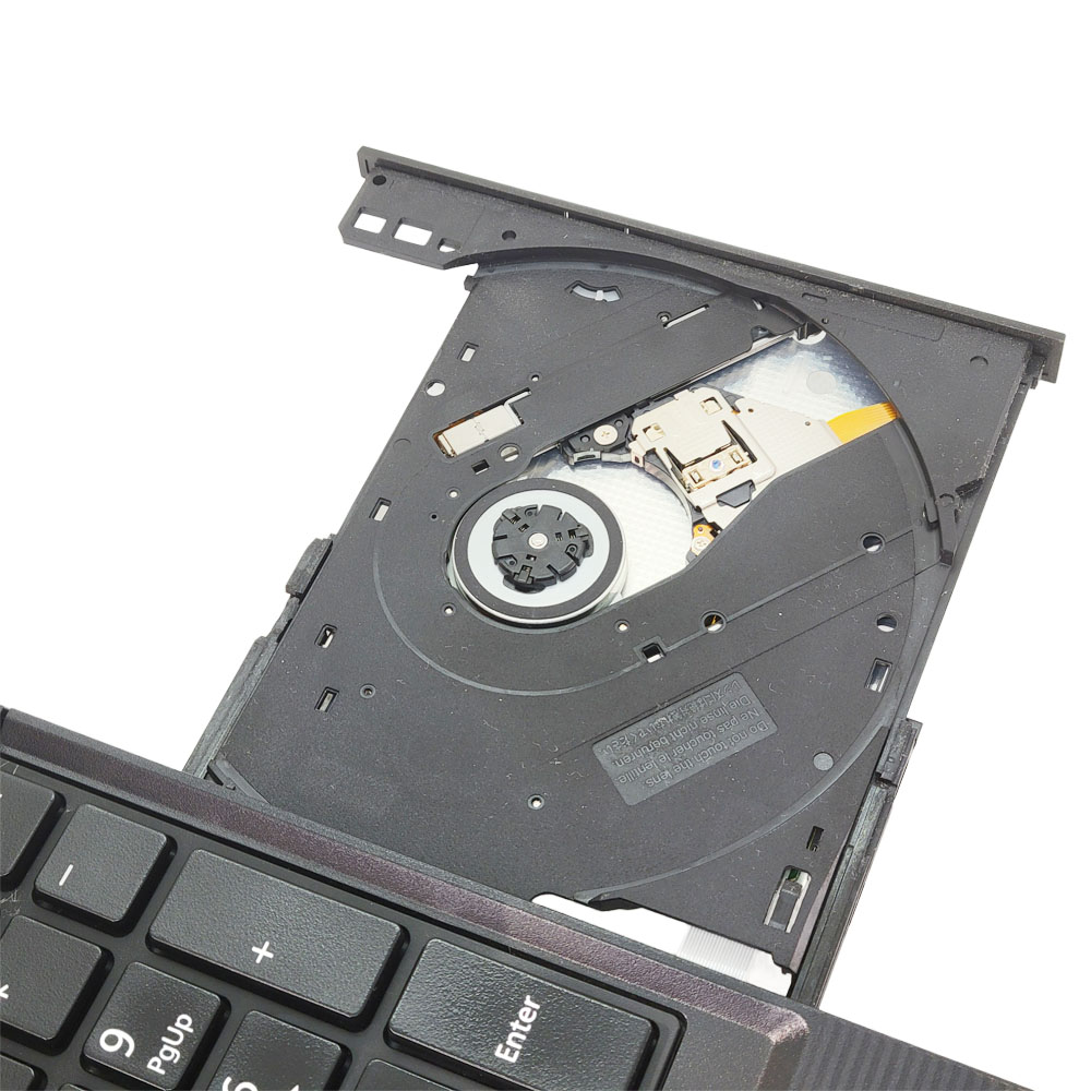 富士通 LIFEBOOK A579/AのDVDドライブ