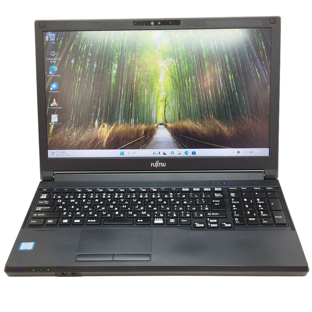 富士通 LIFEBOOK A579/Aの正面