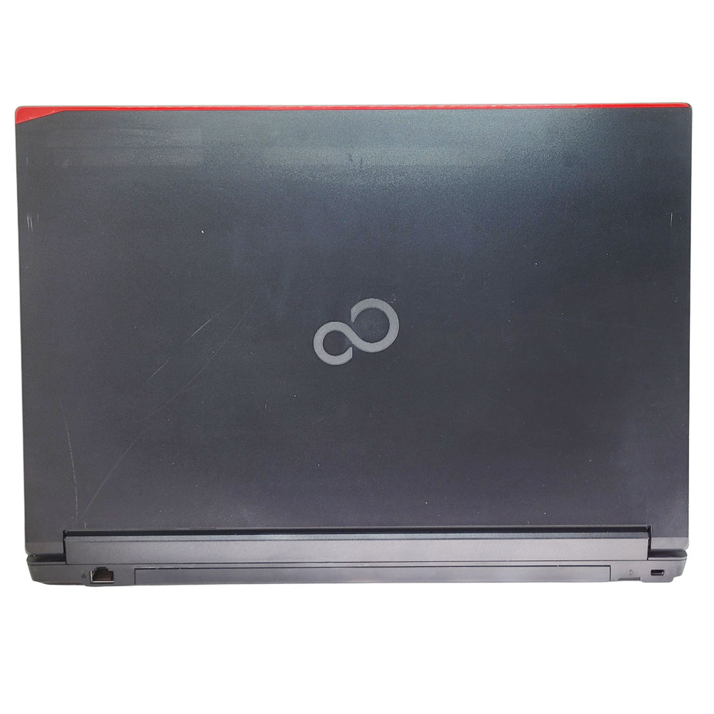 富士通 LIFEBOOK A579/Aの背面